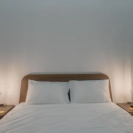 Urban Vibe 1 * Kirkop